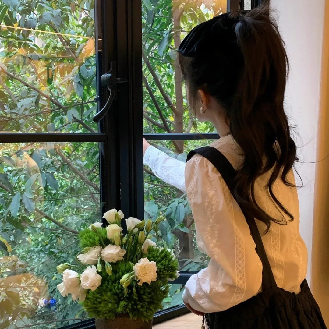 英烈千秋